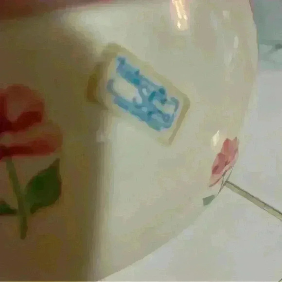 Vintage Portugal Ceramic  Pot w/ Handle Hand Painted Pink Floral - Picture 3 of 5